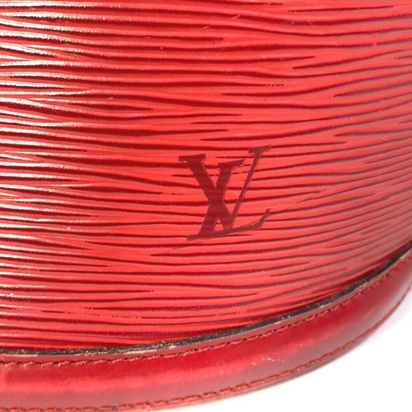 LOUIS VUITTON Epi Cluny bag shawl Shoulder Bag Epi Leather Red - Picture 9 of 15